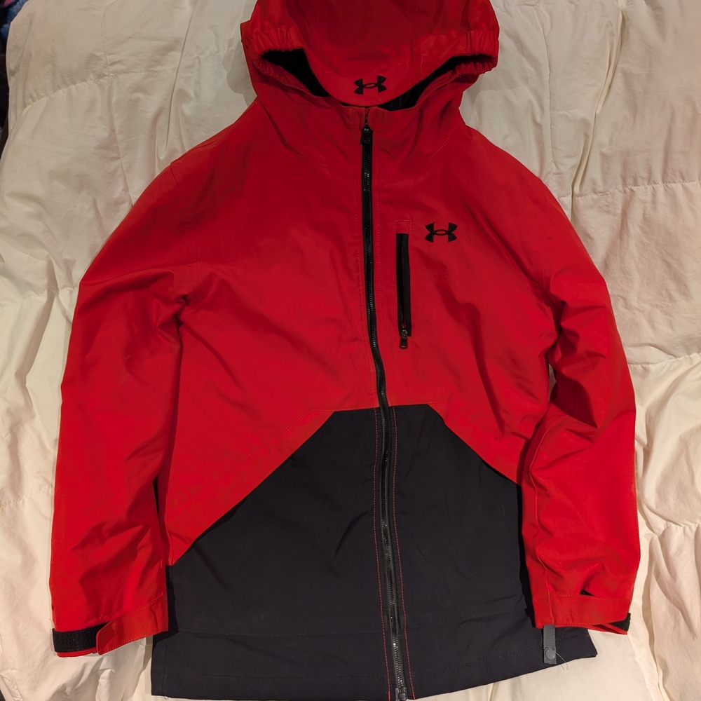 Under Armour Youth L Performance Winter Jacket in Red and Black